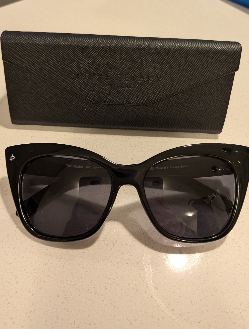 Prive Revaux X Madelaine Oversized Polarized Sunglasses - Picture 3 of 6